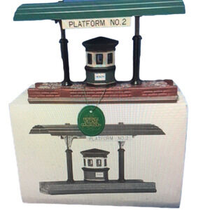 Department 56 Victoria Station Train Platform, new